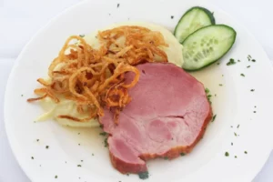 Boiled smoked ham (easterham)