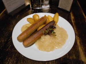 Vegan bratwurst