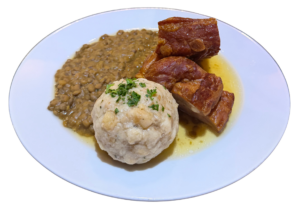 Gesechte Ripperl mit Linsen und Semmelknödel